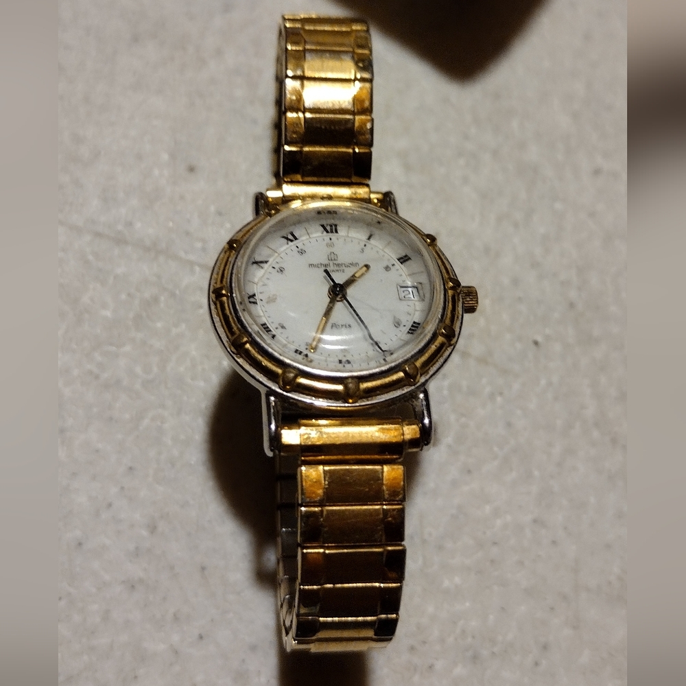 Elegant Gold Women's Watch